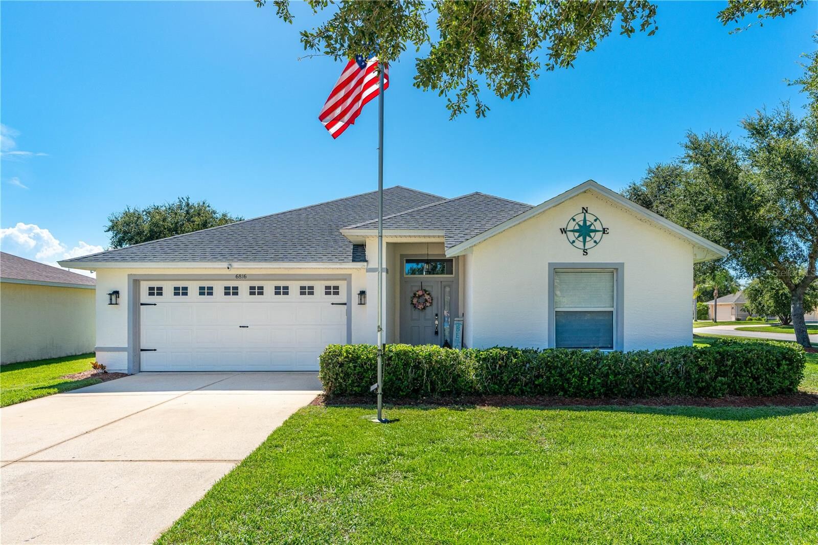 Property Photo:  6816 Amici Court  FL 32128 
