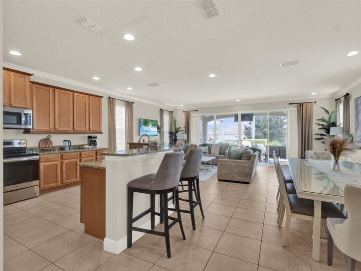 Property Photo: 7564 Marker Avenue FL 34747