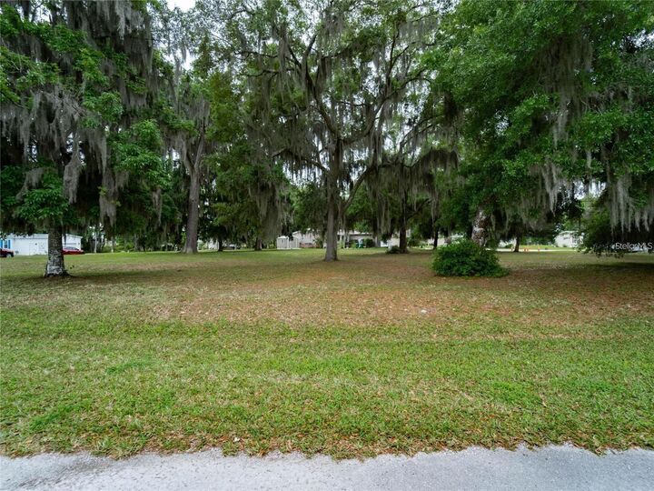 Property Photo:  Lot 54 Blk C Lexington Circle  FL 34785 