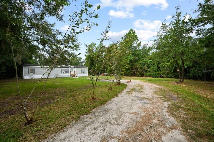 Property Photo:  9798 State Road 100 W  FL 32091 