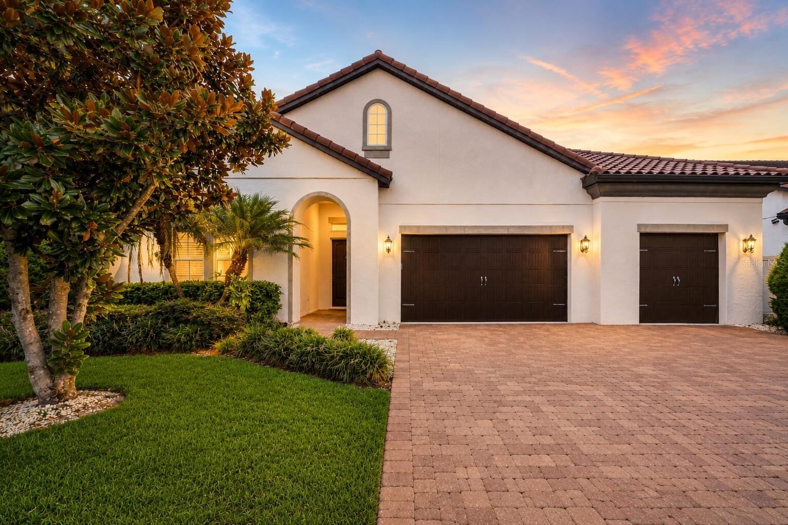 Property Photo:  10370 Doth Street  FL 32836 