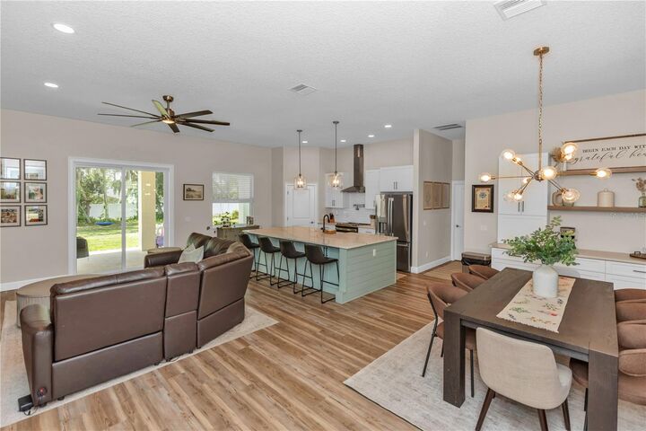 Property Photo:  1530 Periwinkle Avenue  FL 32724 