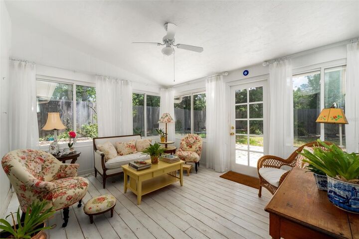 Property Photo: 3815 NW 48th Terrace FL 32606