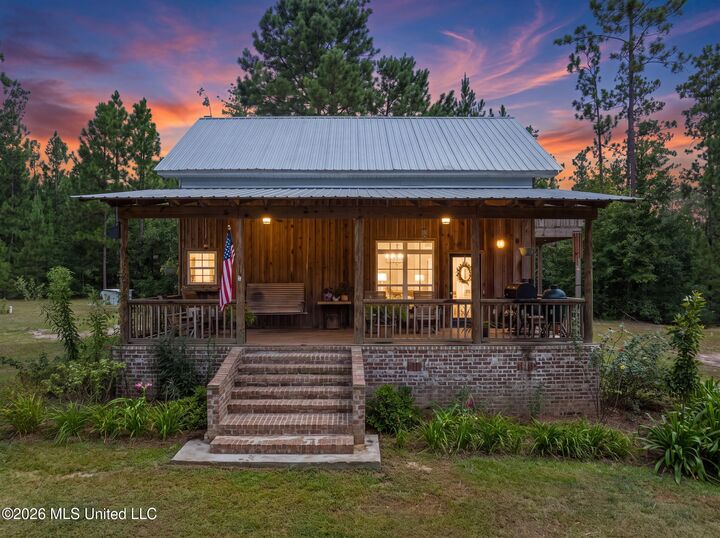 Property Photo:  109 B Lowe Lane  MS 39455 