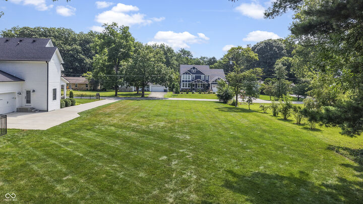 Property Photo: 8304 Central Avenue IN 46240