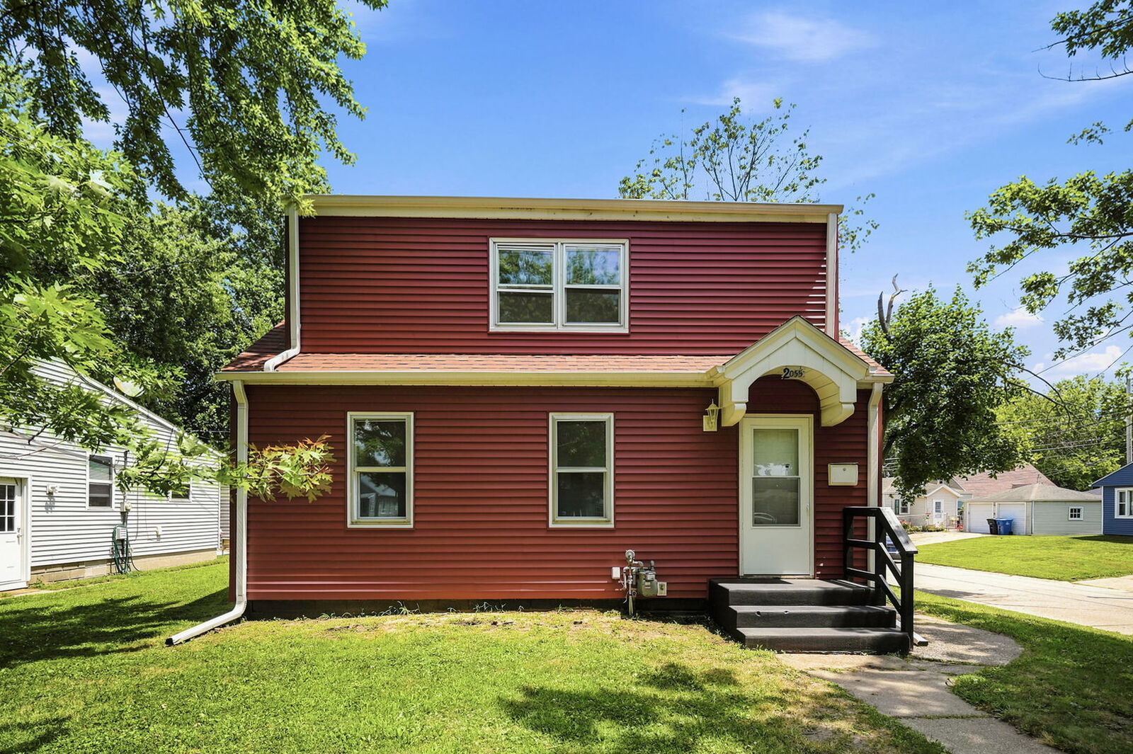 Property Photo: 2055 36th Street IL 61201