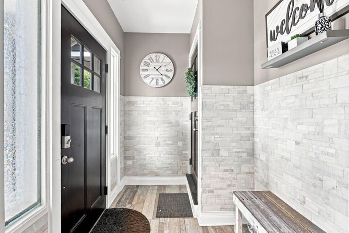 Property Photo:  4937 N Bell Avenue  IL 60625 