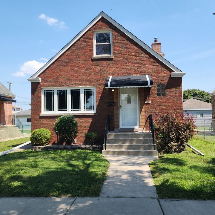 Property Photo:  5151 S Natchez Avenue  IL 60638 