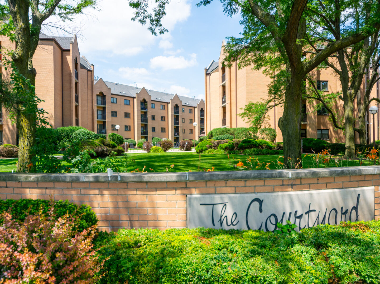 Property Photo:  7410 W Lawrence Avenue 324  IL 60706 