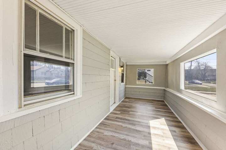 Property Photo:  803 1st Avenue  IL 60433 