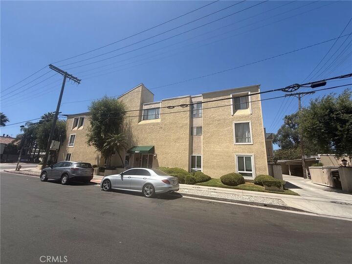 Property Photo: 4807 Beck Avenue 4 CA 91601