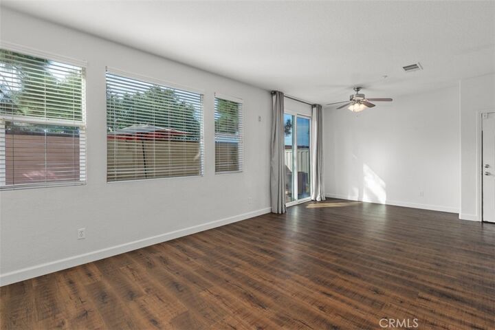 Property Photo: 41737 Ridgewalk St. 1 CA 92562
