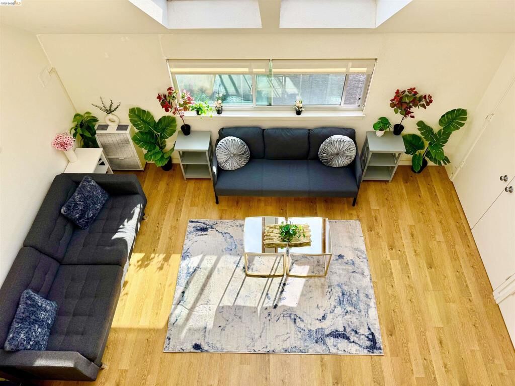 Property Photo:  1450 4th St #5  CA 94710 
