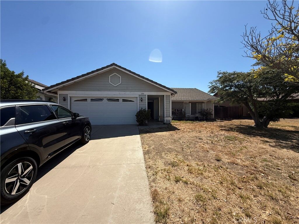 Property Photo:  1291 Comiskey Court  CA 92571 