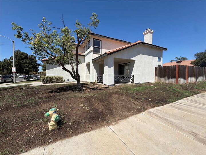 Property Photo:  1126 Autumnwood Lane  CA 92571 