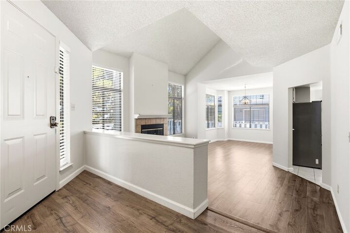 Property Photo:  470 Mountain Laurel Court  CA 94043 