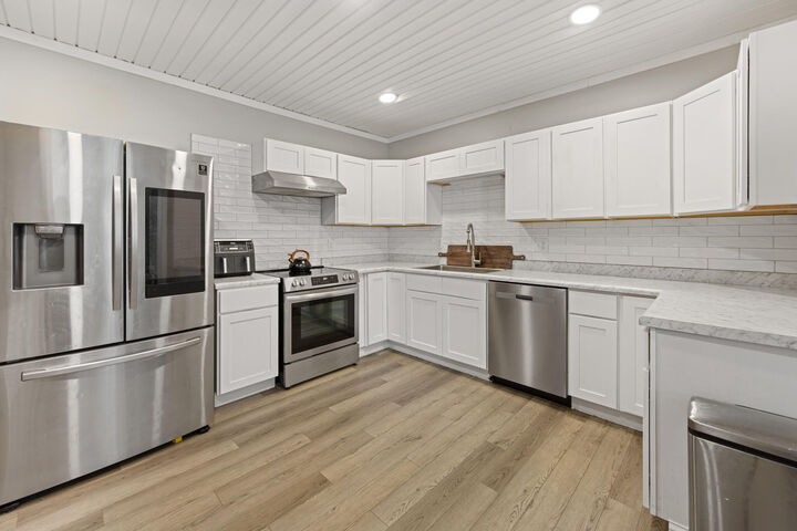 Property Photo:  13 Fruit Street  ME 04401 