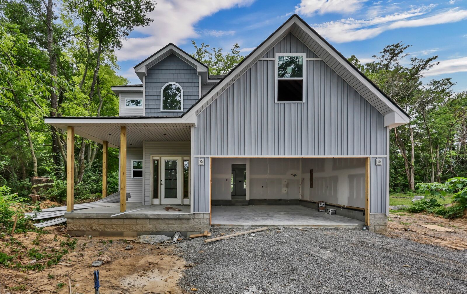 Property Photo: 318 Switchgrass Dr TN 37042
