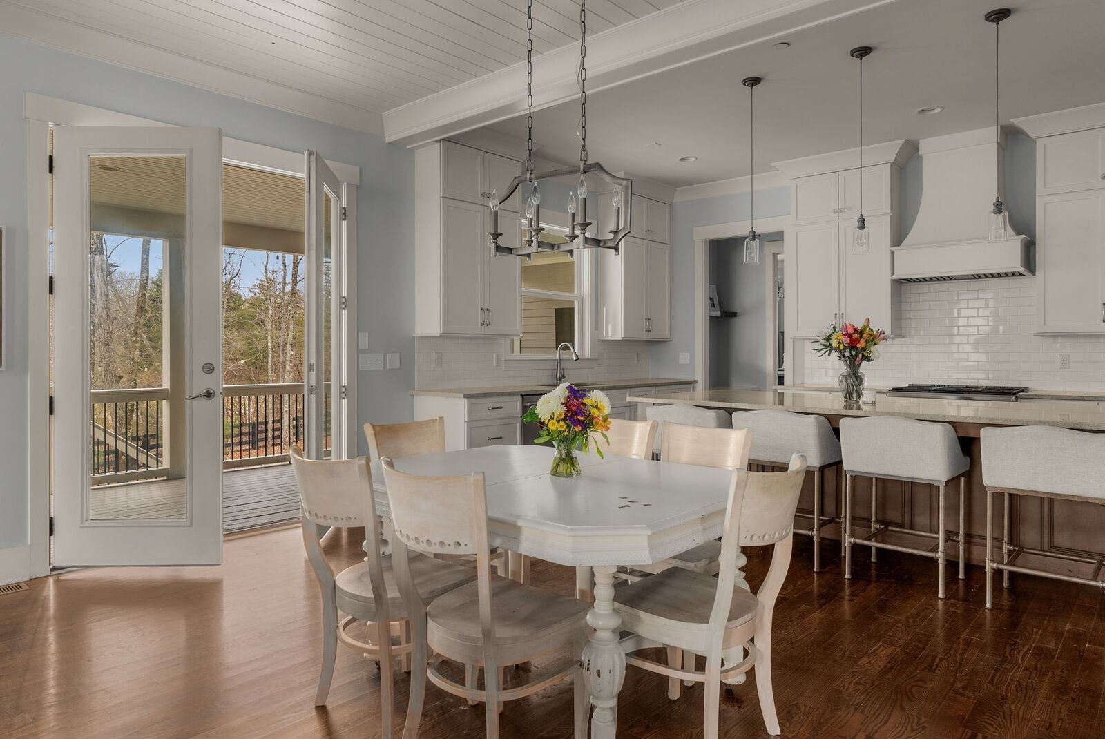 Property Photo:  201 Gilchrist South Cir  TN 37135 