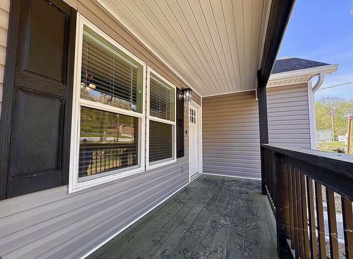 Property Photo:  918 Shallowford Road  TN 37411 