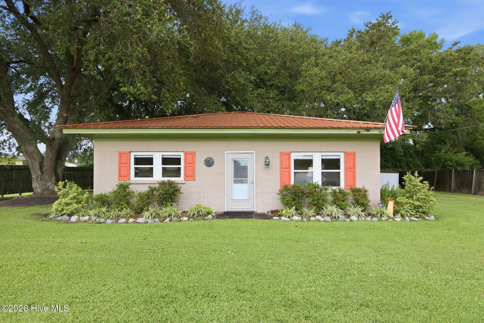 Property Photo:  682 Tom Mann Road  NC 28570 