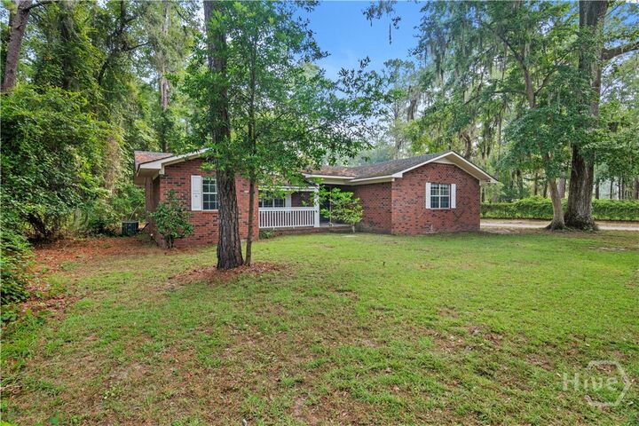 Property Photo: 85 Waters Avenue GA 31301