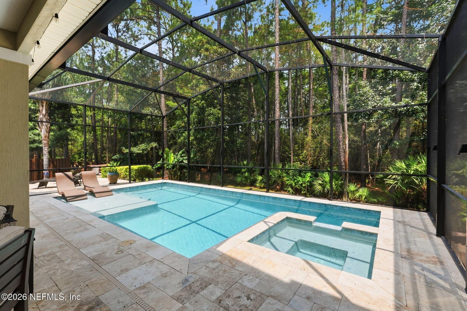Property Photo:  2020 E Clovelly Lane  FL 32092 