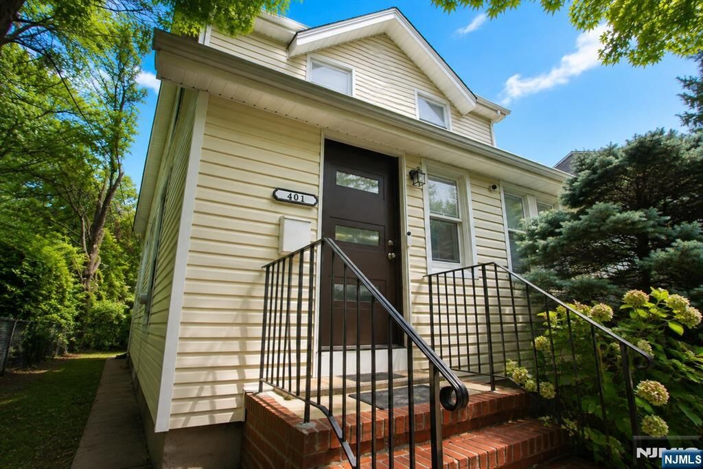 Property Photo: 401 Broad Avenue NJ 07631