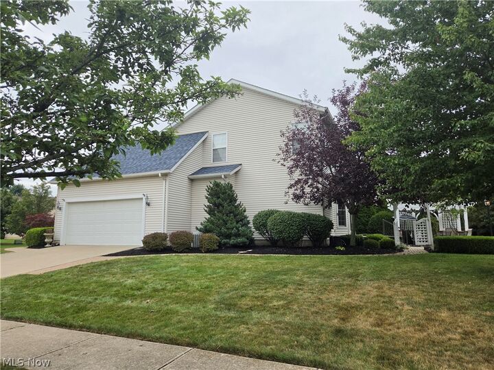 Property Photo: 1200 Cherokee Path OH 44089