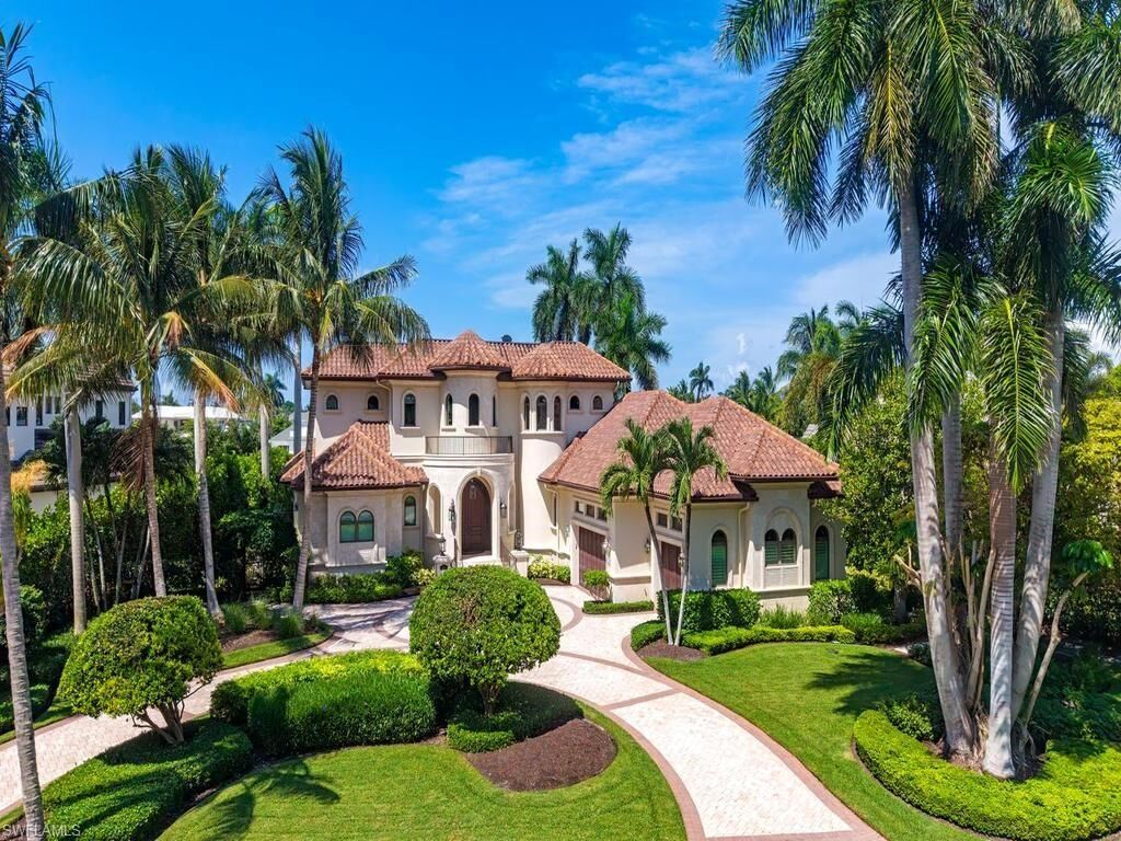 Property Photo:  3100 Rum Row  FL 34102 
