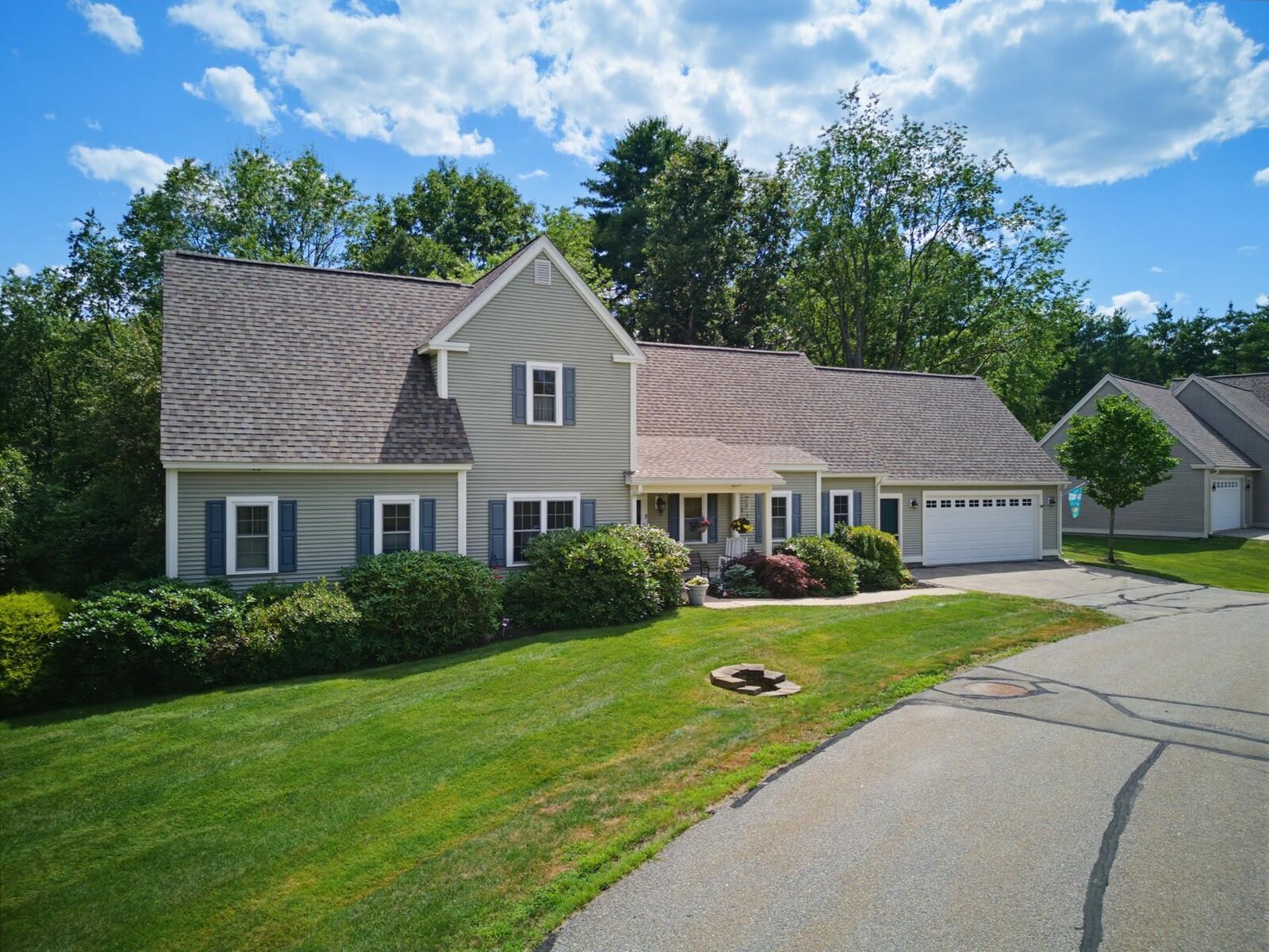 Property Photo:  5 Marden Way  NH 03824 