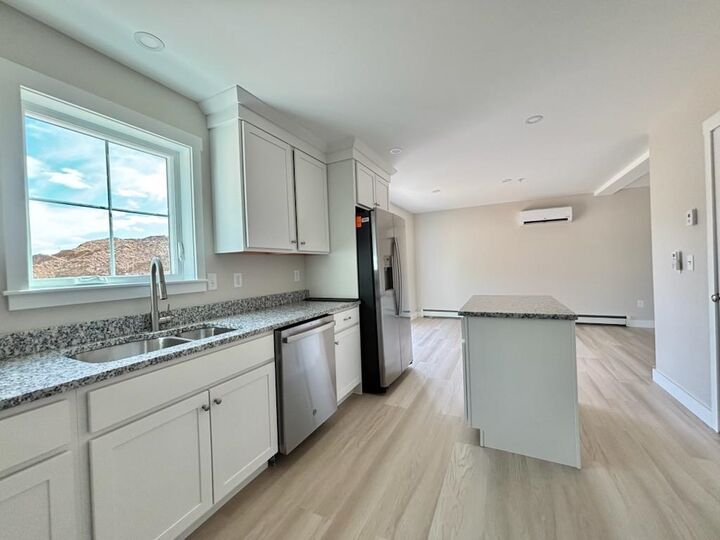 Property Photo: 2B Valley Creek Lane NH 03446