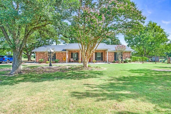 Property Photo:  2767 County Road 1112  TX 75420 
