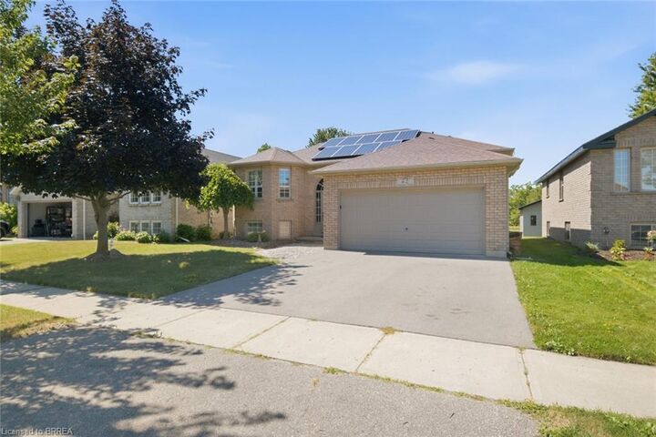 Property Photo:  62 Donegal Drive  ON N3T 6L2 