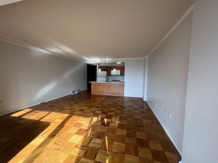 Property Photo:  9 Hawthorne Place 8P  MA 02114 