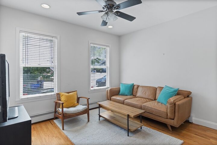 Property Photo:  23 Dorchester St 1  MA 02127 