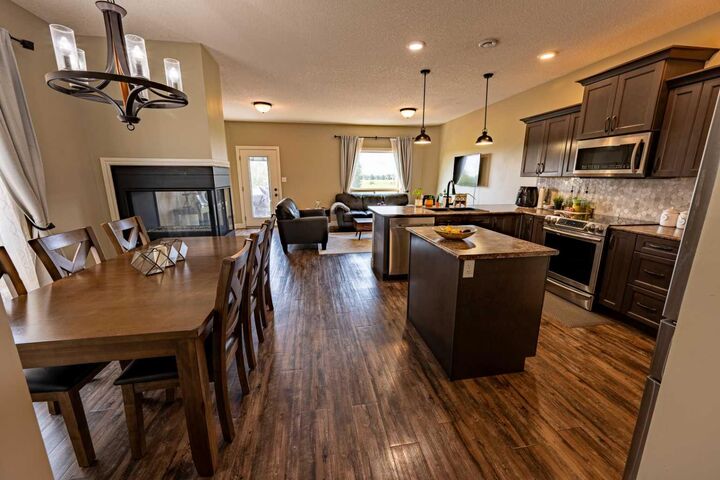Property Photo: 2503 6 Avenue AB T9W 0B9