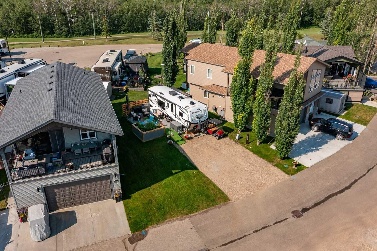 Property Photo: 25054 South Pine Lake Road 4034 AB T0M 1R0