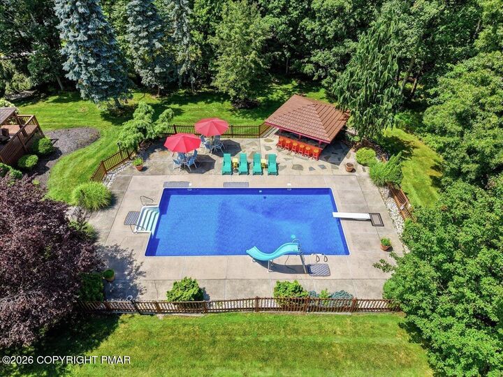 Property Photo:  13 Jonathans Way  PA 18332 