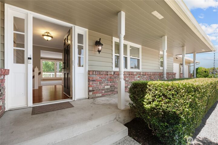 Property Photo: 29311 7th Place S WA 98003