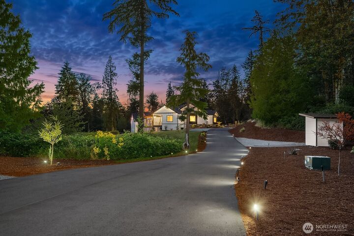 Property Photo: 20225 230th Avenue SE WA 98038