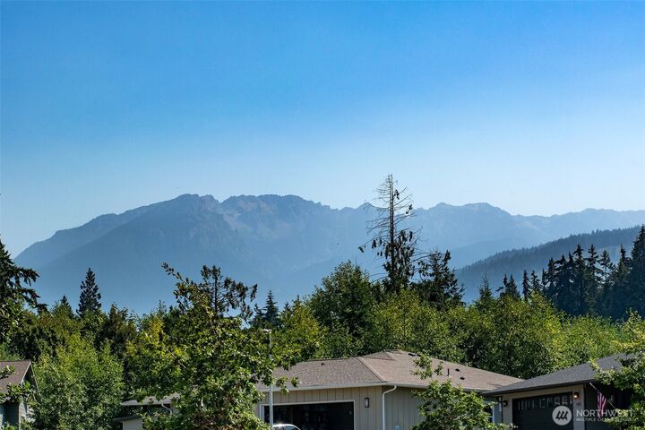 Property Photo: 1416 Rook Drive WA 98362