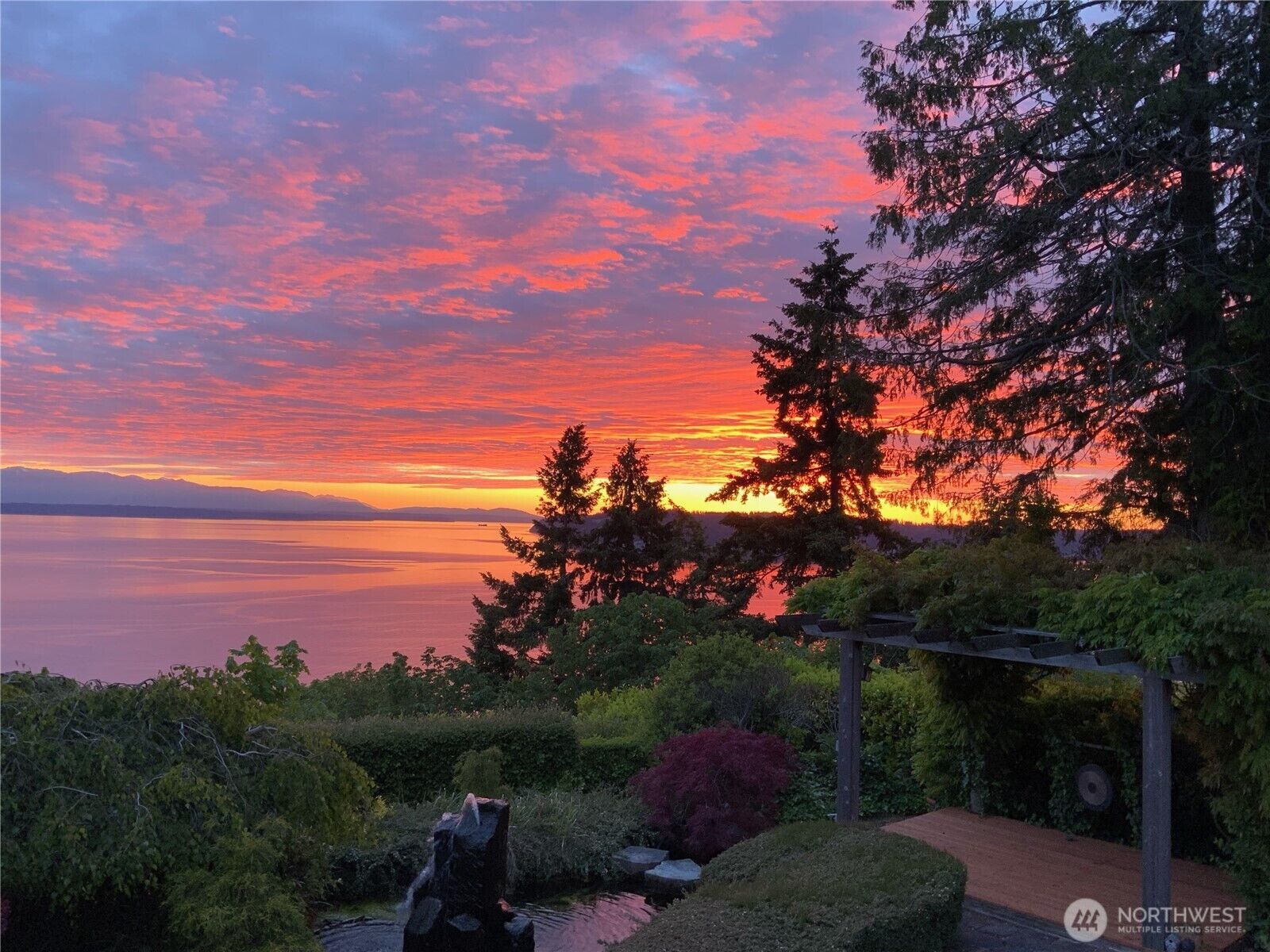 Property Photo: 11912 Marine View Drive WA 98026