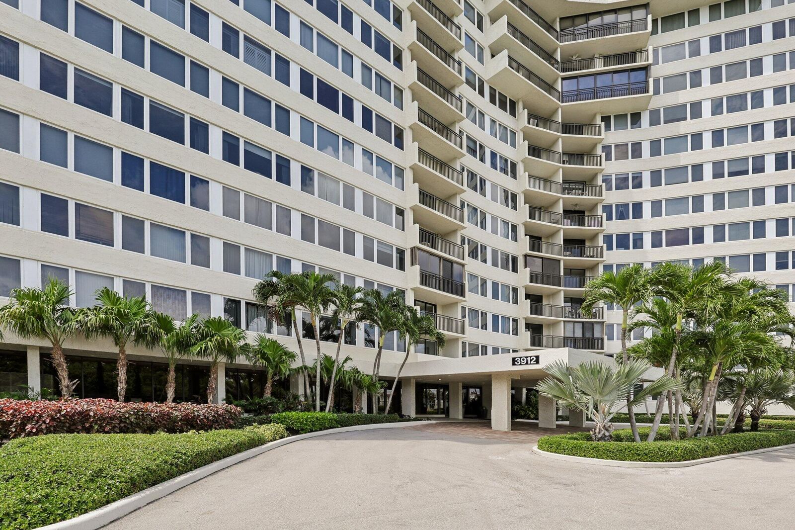 Property Photo:  3912 S Ocean Boulevard 704  FL 33487 