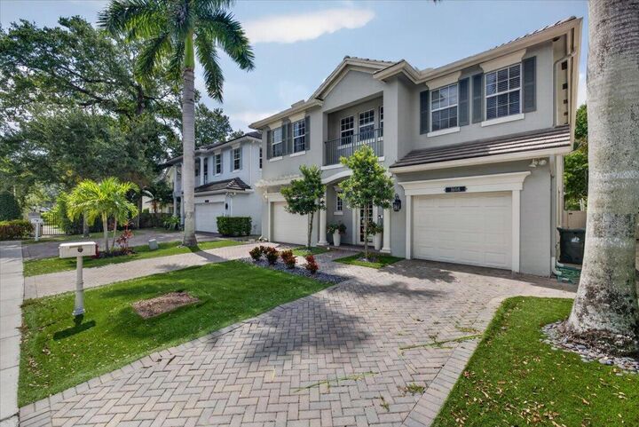 Property Photo: 1608 SW 23rd Street FL 33315