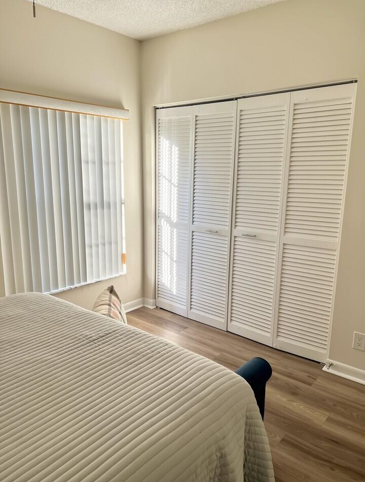 Property Photo: 3237 Jog Park Drive FL 33467