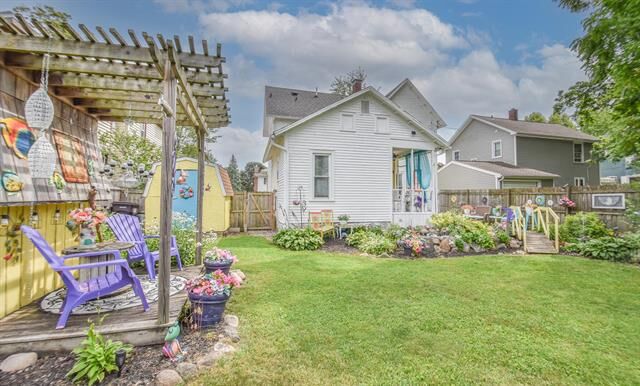 Property Photo:  118 Budlong Street  MI 49242 