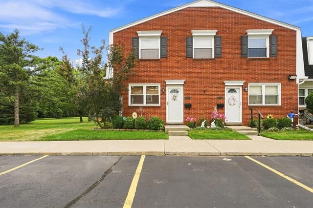Property Photo: 45168 Kensington Street MI 48317