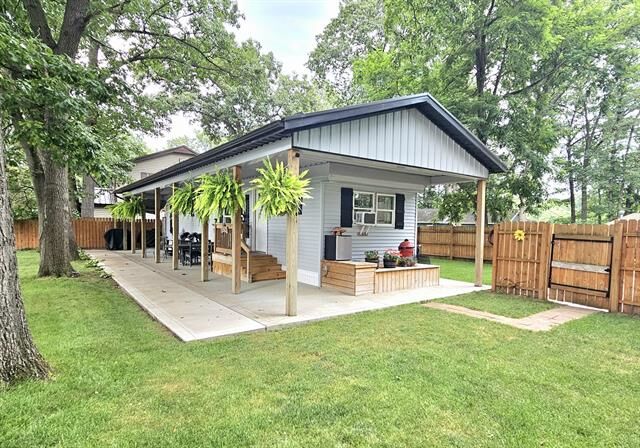 Property Photo: 67003 Oxbow Drive MI 49042