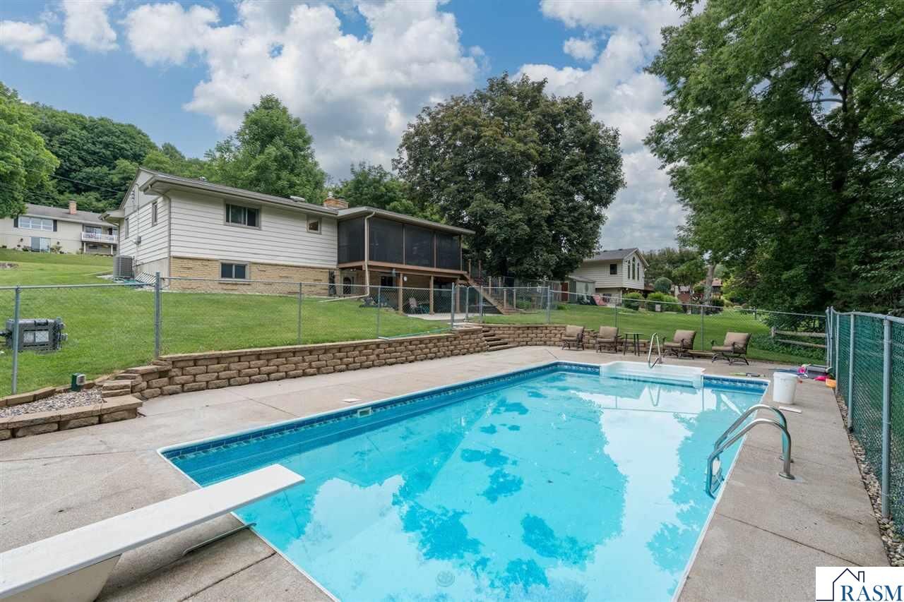 Property Photo:  481 Marvin Boulevard  MN 56003 